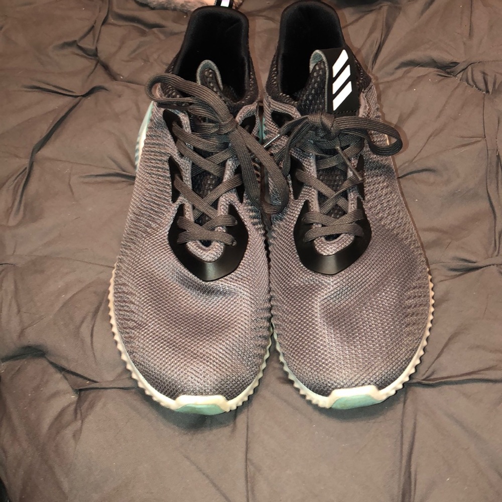 Adidas Alpha Bounce Sneakers